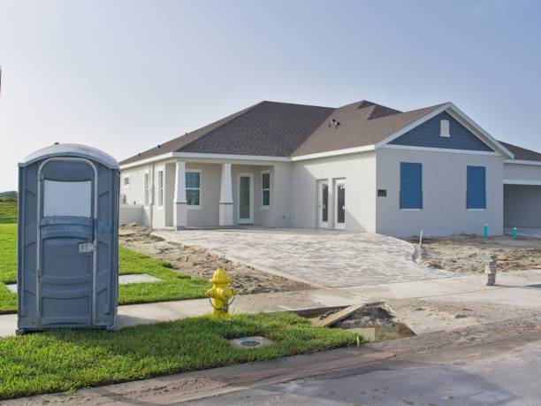 Best Portable restroom trailer rental  in Lakeside, OR